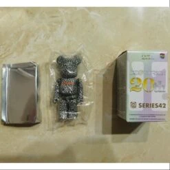 Medicom Bearbrick Series 42 SUPER Secret ATMOS 100% -Doll Shop 17 3 c3efc18e 687e 41f5 92bd 97f9d1416d44