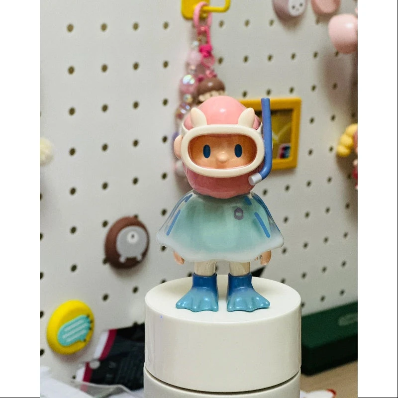 FARMER BOB ENCPUNTER IN THE WILD Series Suprise Dreamy Blue 1 FARMER BOB ENCPUNTER IN THE WILD Series Suprise Dreamy Blue